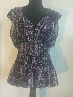 Worthington Purple Animal-Print Smocked Waist Cap Sleeve Blouse